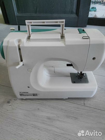 Швейная машинка comfort 15