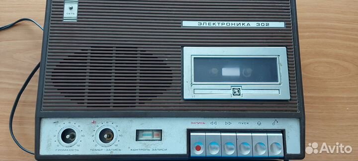 Кассетный магнитофон