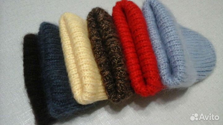 Шапки мохеровые ручной работы