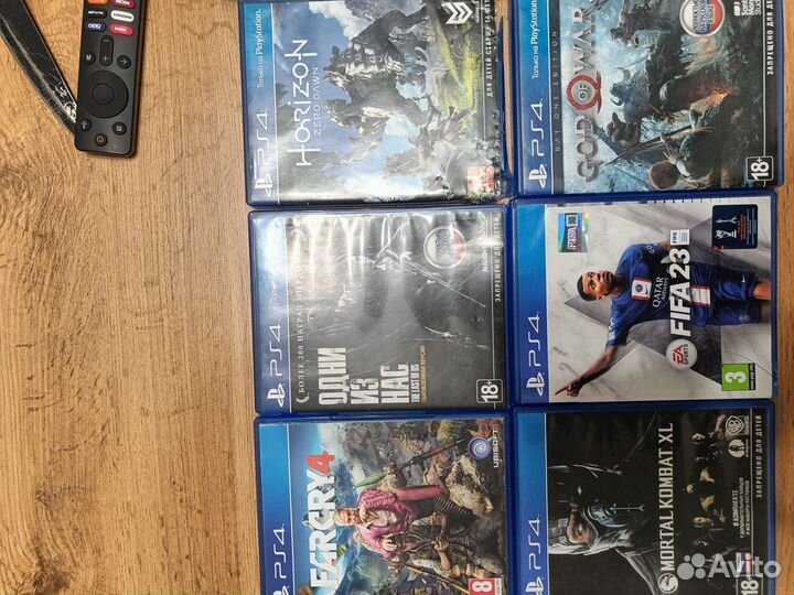 Sony playstation 4 PS4 pro 1tb с играми