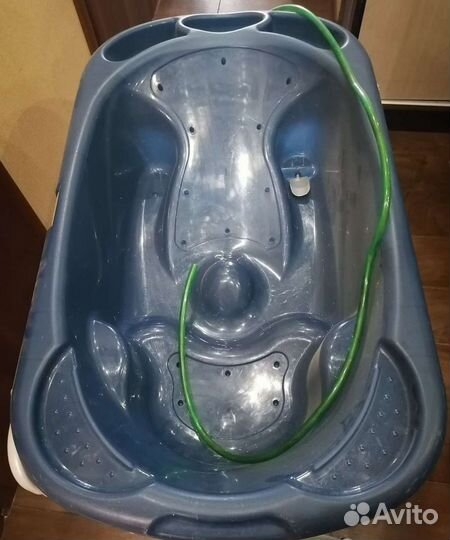 Ванночка для купания с подставкой