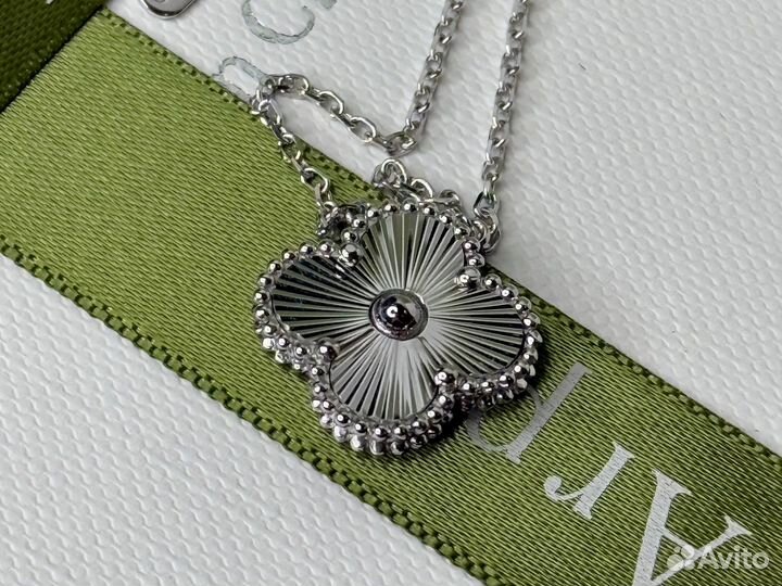 Колье Van Cleef Vintage Alhambra белое золото