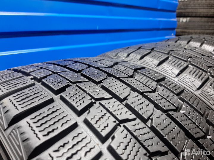 Dunlop DSX-2 225/45 R18 и 255/40 R18 92Q