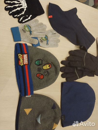 Шапки перчатки манишка жля мальчика