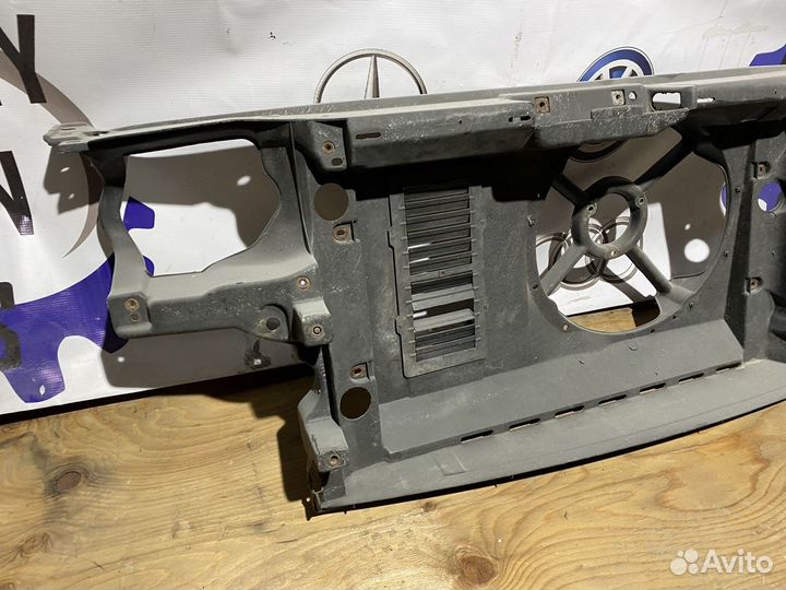 Телевизор VolksWagen Golf 3