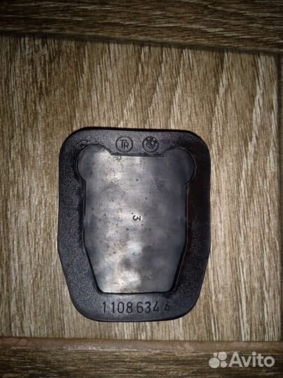 Накладка педали тормоза на BMW 5 (E60, EE61)