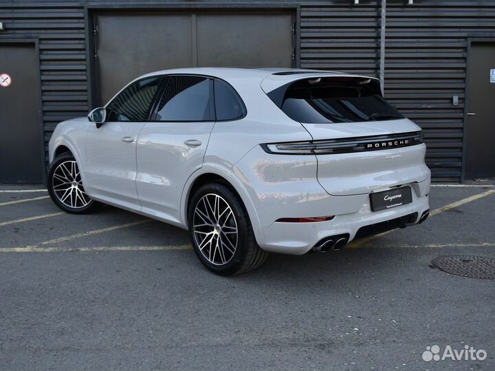 Porsche Cayenne 3.0 AT, 2023, 15 км