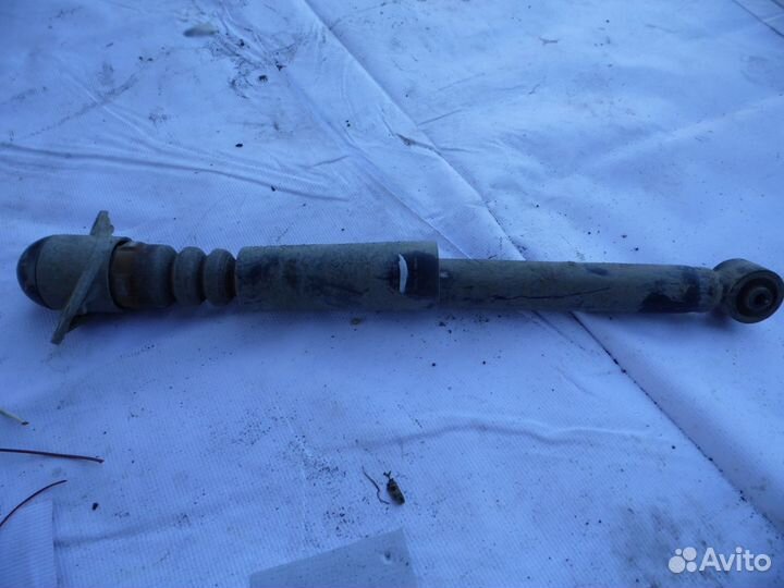 Амортизатор задний Skoda Fabia 2007-2015