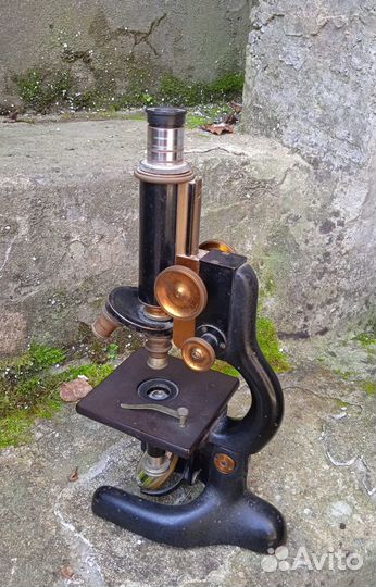 Микроскоп антикварный Bausch & Lomb 1915 года