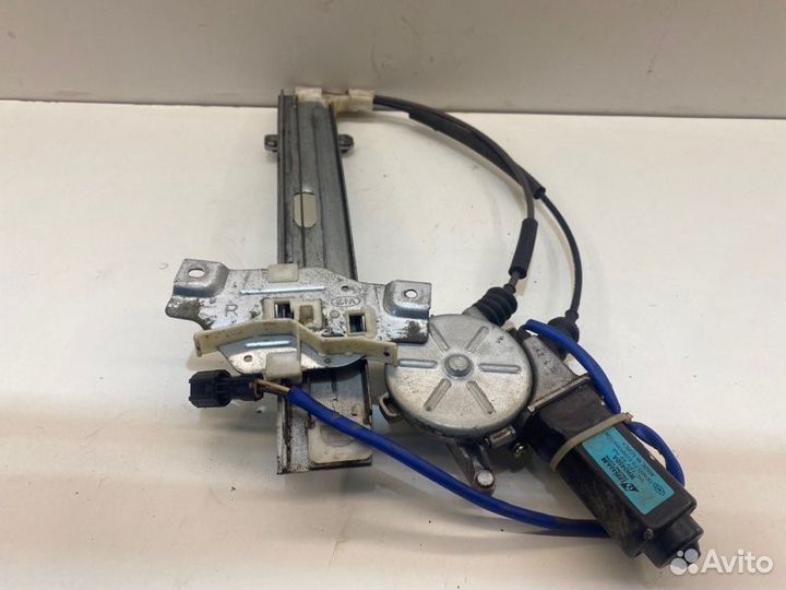 Мотор стеклоподъемника задний правый Kia Spectra