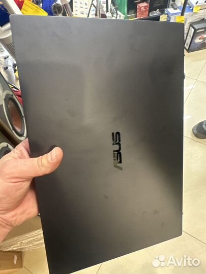 Ноутбук asus