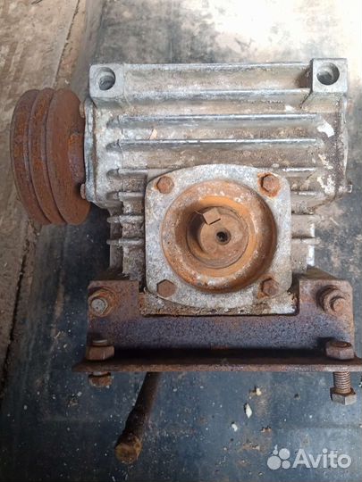 Редуктор понижающий 1/40