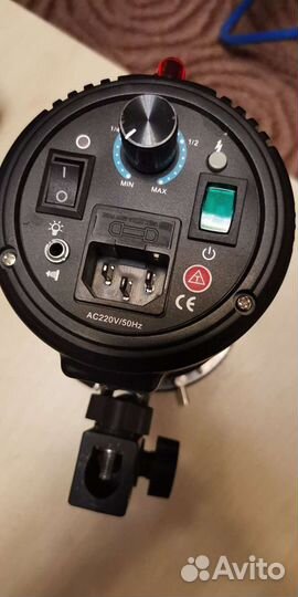 Студийная вспышка Grifon VL-320