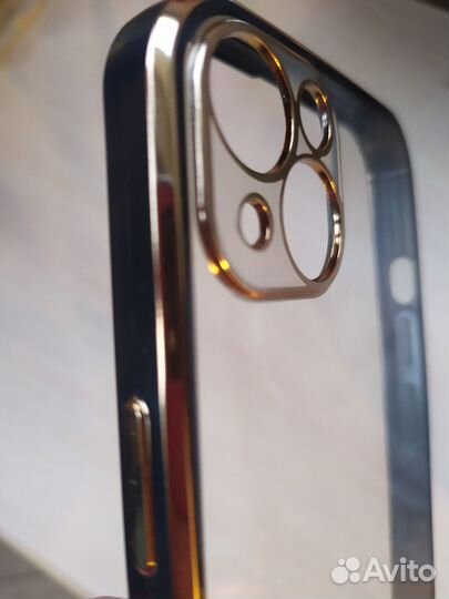 Чехол на iPhone 14