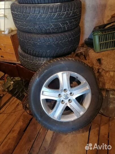 Kumho WinterCraft WS71 225/65 R17