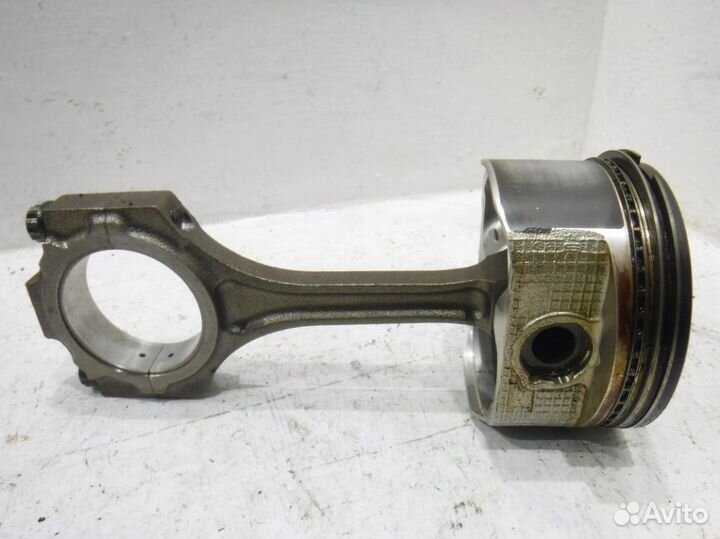 Поршень с шатуном Лексус