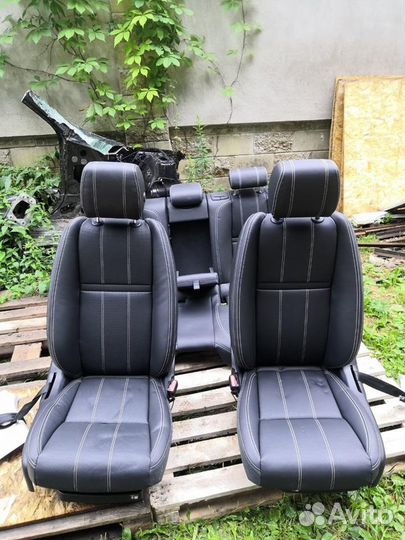 Комплект сидений (салон) Land Rover