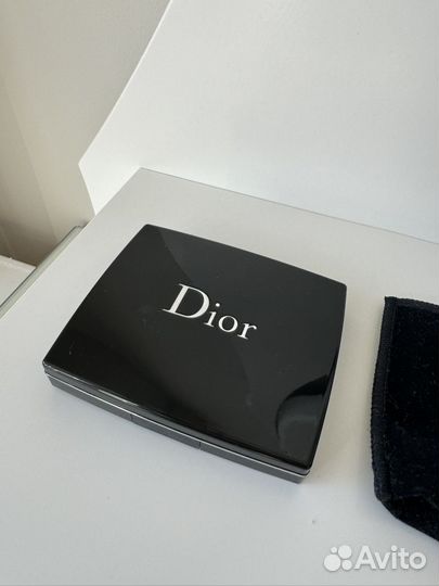 Румяна Dior 047