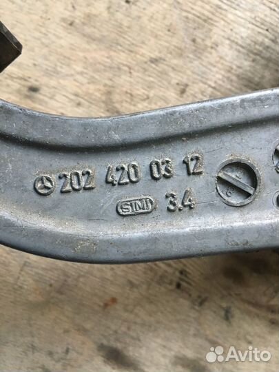 Рычаг педаль стояночного тормоза Mercedes W220