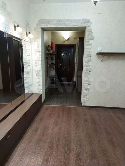 2-к. квартира, 81,8 м², 3/4 эт.