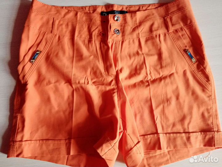 Шорты новые 42 размер
