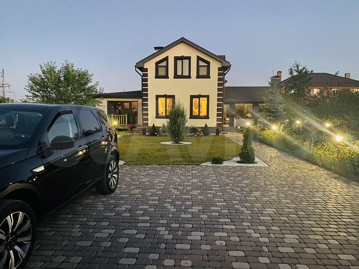 Дом 207 м² на участке 14 сот.