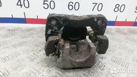 Суппорт тормозной задний левый toyota RAV 4 ZSA3