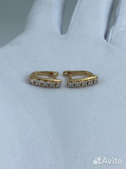 Золотые Серьги 585 пробы с бриллиантами. Рассрочка