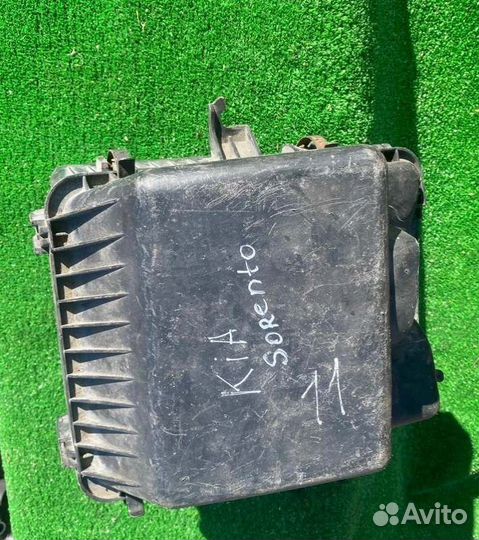 Корпус воздушного фильтра Kia Sorento 2.5 2003