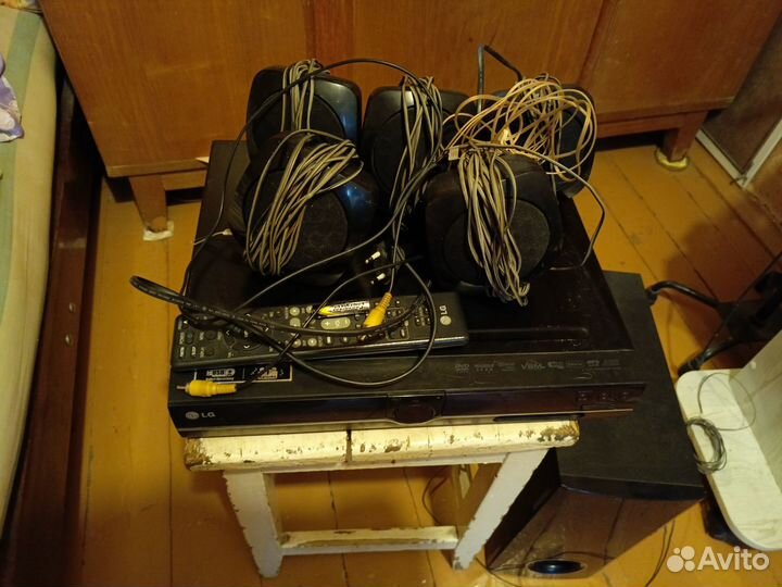 Домашний кинотеатр 5.1 LG HT355SD