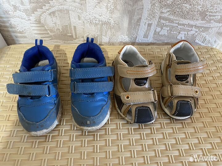 Сандали детские
