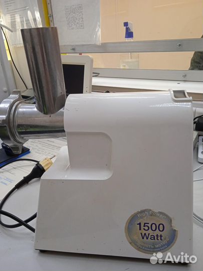 Электрическая мясорубка braun Power Plus 1500