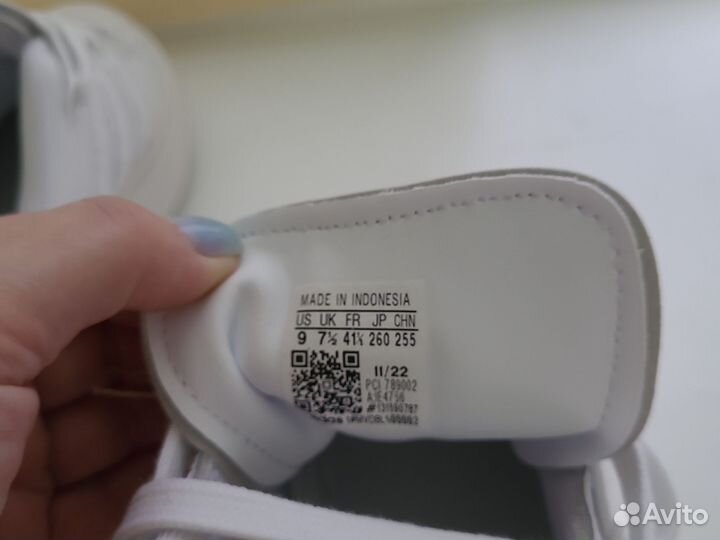 Кроссовки женские adidas 40 размер