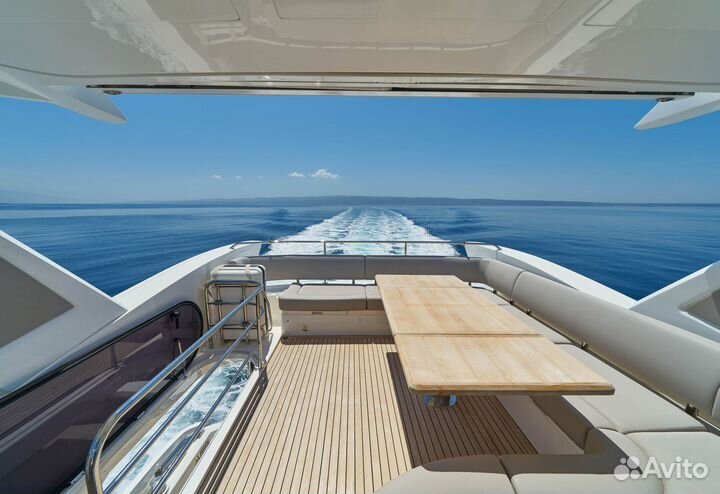 Моторная яхта Sunseeker 66 2018 (880 м/ч)