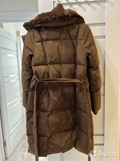 Пуховик женский 44 Снежная королева