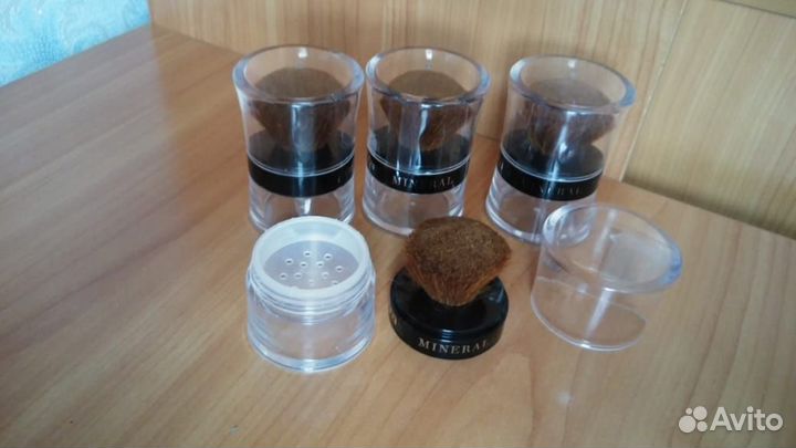 Для Пудры +Кисть новая комплект