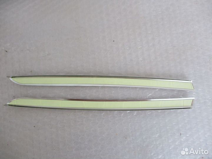 Молдинг решетки Renault Logan Sandero/Sandero Step