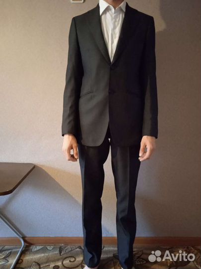 Мужской классический костюм