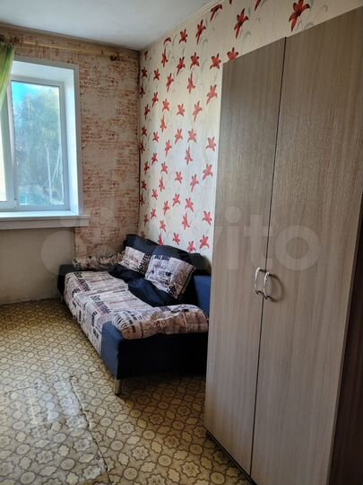 Комната 13 м² в 4-к., 2/5 эт.