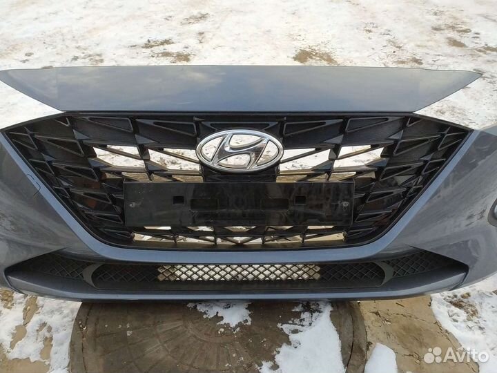 Передний бампер hyundai solaris 2 2022 года