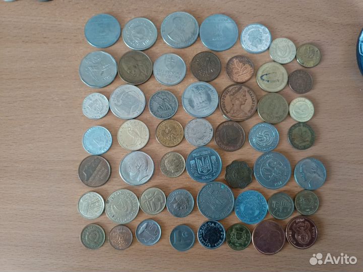 Иностранные монеты без повторов по типу(200 шт.)