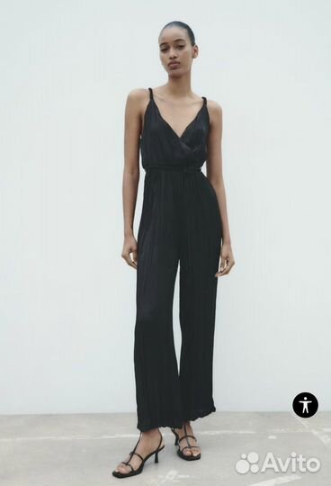 Zara новый комбинезон