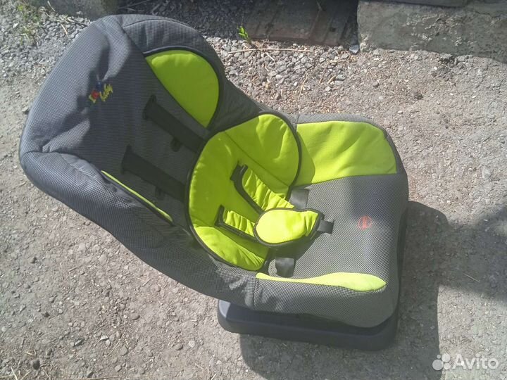 Детское кресло