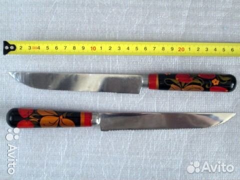 Ножи и чашки с росписью