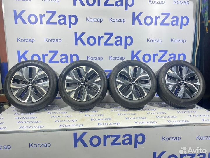 Комплект колес Kia 235/55 R19