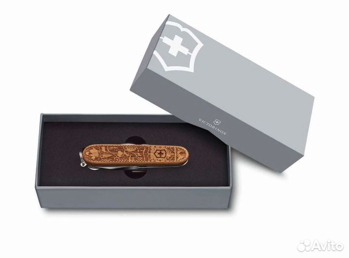 Нож Victorinox Climber Wood SE2021 (1.3701.63l21)