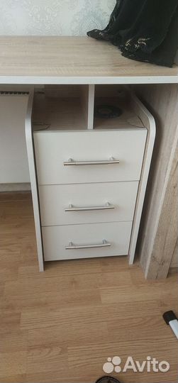 Рабочий столик