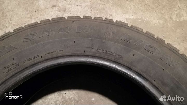 Triangle TR777 235/60 R18