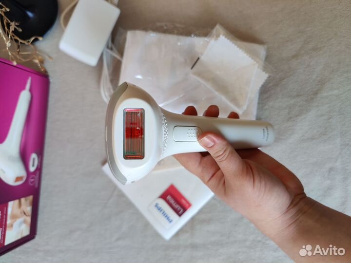 Фотоэпилятор Philips Lumea Advanced