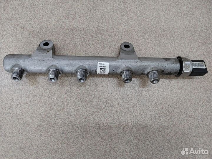 Рампа топливная + датчик давления 31400-4A700